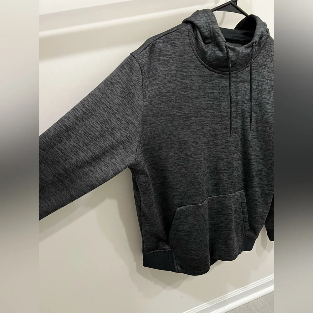 Under Armour Hoodie - Picture 4 of 4